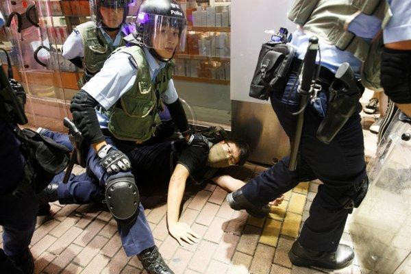 Hong Kong yönetimi: Yasa tasarısı öldü