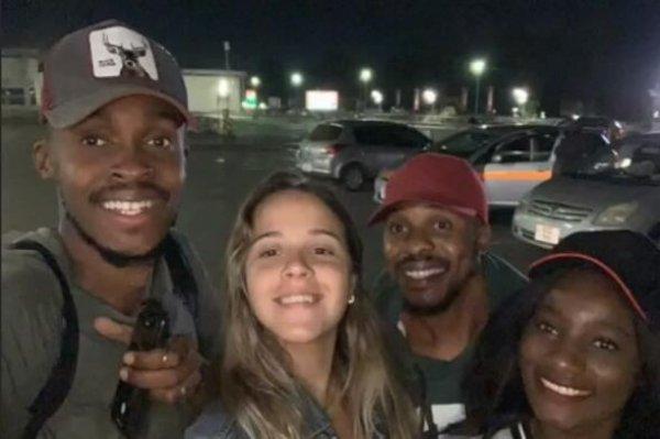 Selami Şahin'in kızı, siyahi sevgiliyle Zambiya'ya gitti