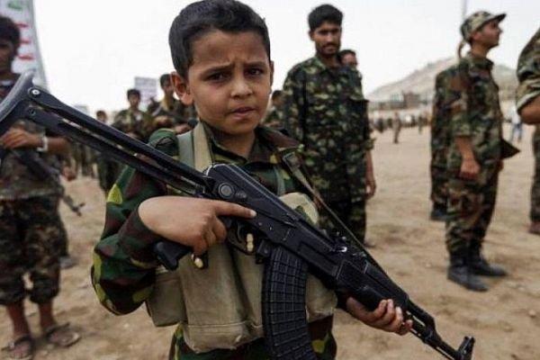 Yemen'de Husiler 30 binden fazla çocuğu silah altına aldı