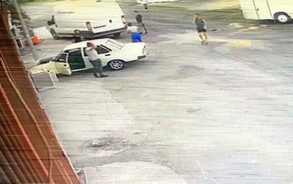 Antalya'da ustasının aracını çalan çıraklar dükkana girdi