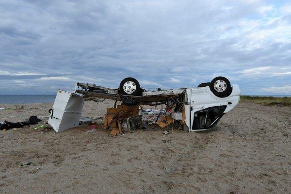 Yunanistan'da fırtına: 7 ölü, 120 yaralı