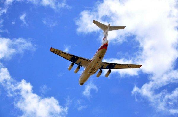 Ankara'ya peş peşe Rus uçakları inmeye başladı