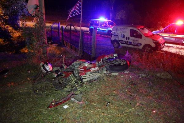 Sivas'ta motosiklet kazası: 1 ölü, 1 yaralı