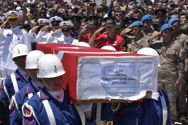 Şehit uzman çavuş Muğla'da son yolculuğuna uğurlandı