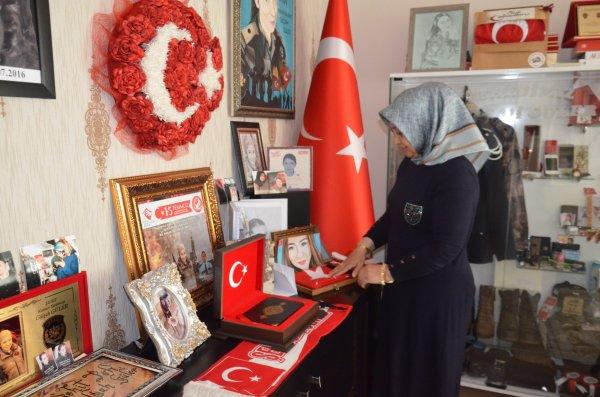 15 Temmuz şehidinin odası ilk günkü gibi duruyor