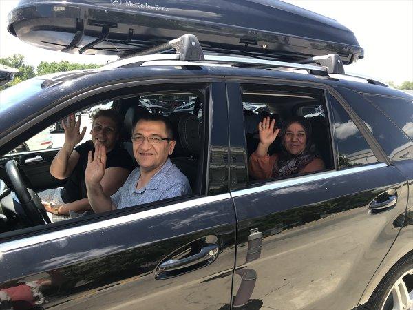 Edirne sınır kapılarında yoğunluk