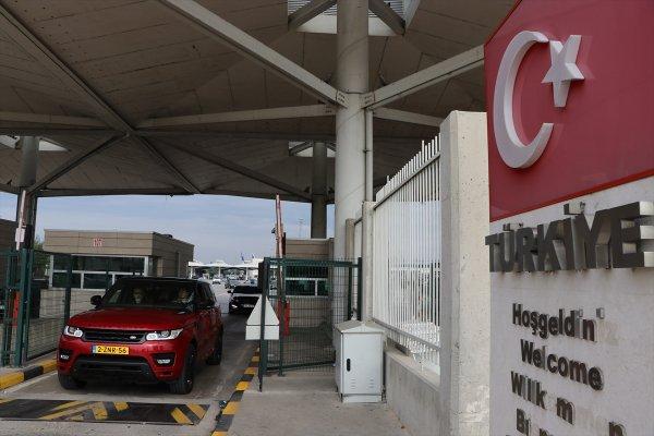 Edirne sınır kapılarında yoğunluk