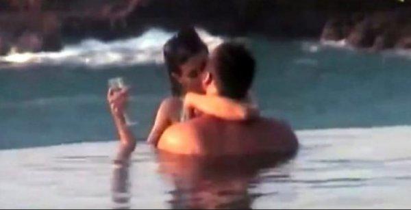 Malezya Kralı büyük aşkından boşandı