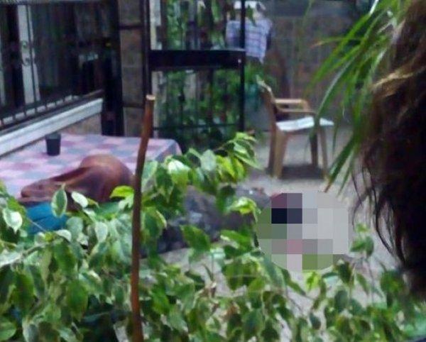 Şeker komasına giren yaşlı kadın, beton zemine düştü