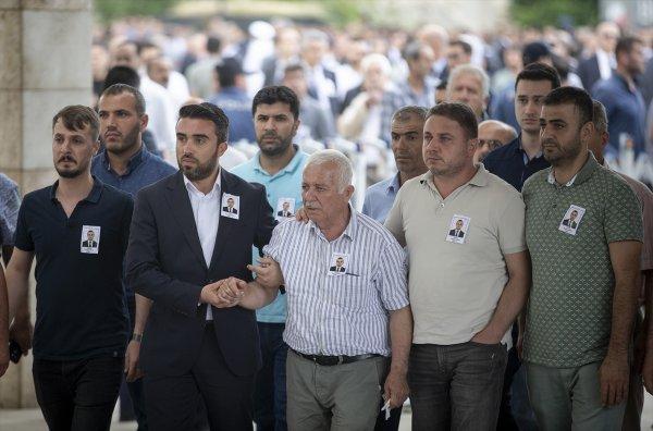 Erbil'de şehit edilen diplomat toprağa verildi