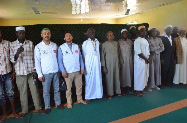 Kenya’da bir papaz Müslüman oldu