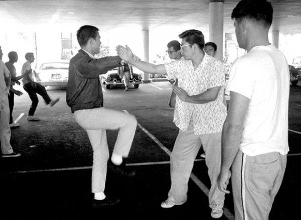 Bruce Lee kimdir? biyografisi