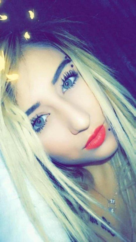 Adana'da 2 genç kıza silahlı saldırı