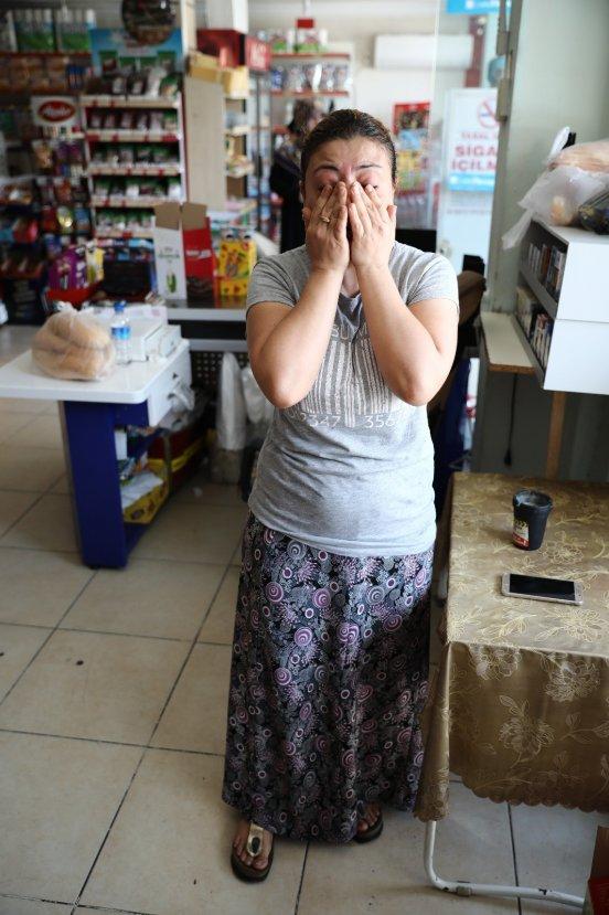 Gebe kediyi pitbullun önüne atıp parçalattı