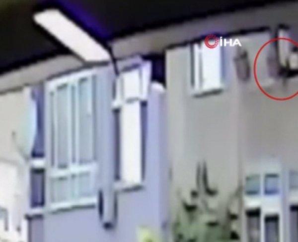 Yalova'da 1,5 yaşındaki çocuk üçüncü kattan düştü