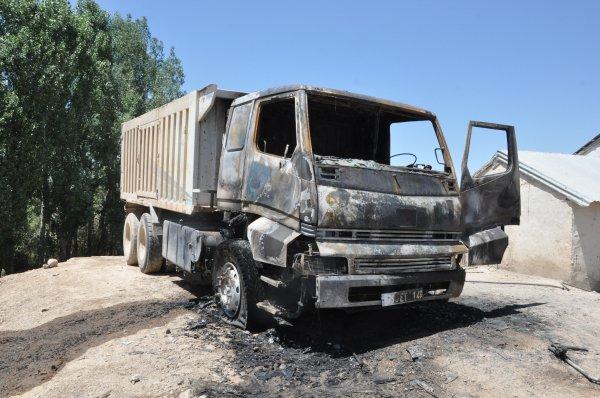 Hakkari'de PKK şantiyeye saldırdı