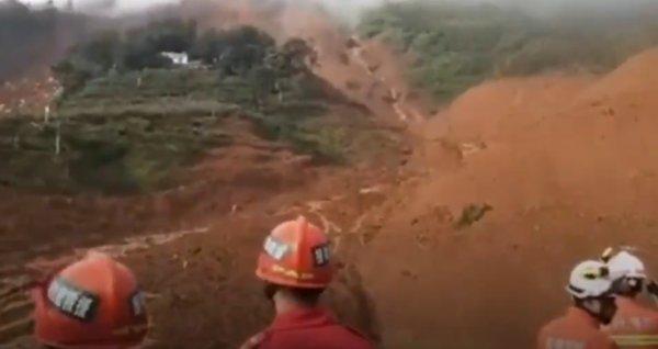 Çin'de heyelan: 11 ölü