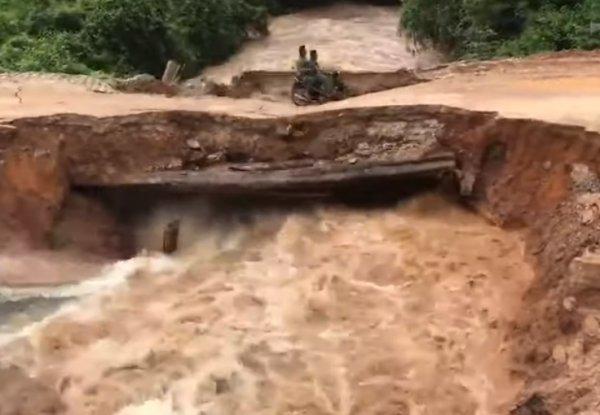 Kamboçya'da sel felaketi: 2 kayıp
