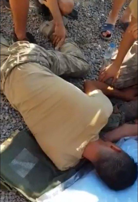 Şanlıurfa'da kum torbasıyla koşturulan asker bayıldı