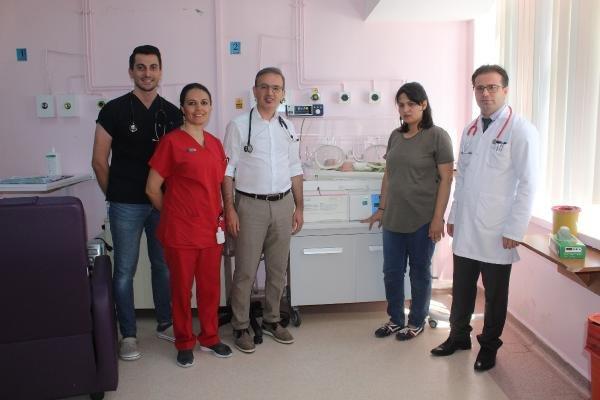 Prematüre bebek Niyazi, 1 kilo 900 grama çıktı