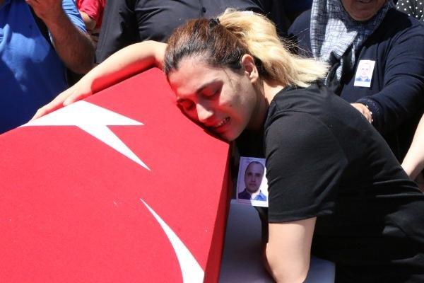 Adıyaman'daki saldırıda yaralanan polis şehit oldu