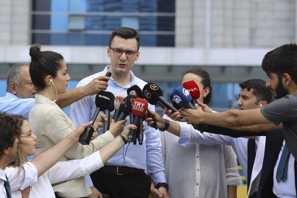 Saldırıya uğrayan hamile kadın tahliye kararıyla yıkıldı