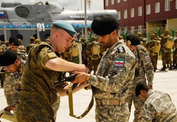 İran ile Rusya'dan Hürmüz'de ortak tatbikat