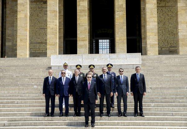 Yüksek Askeri Şura'da alınan kararlar belli oldu