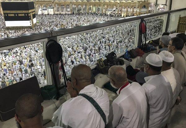 Hacı adayları kutsal topraklarda