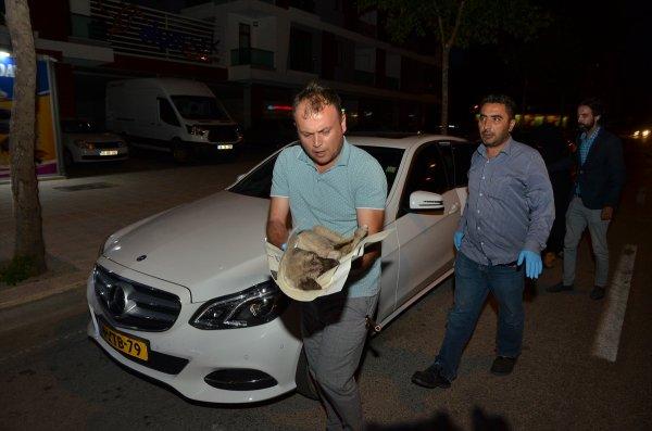 Yolda bulduğu yaralı köpek için kilometrelerce yol gitti