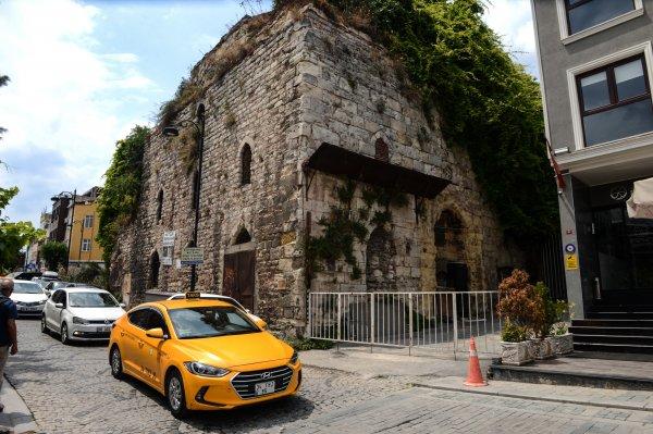 550 yıllık hamam 3,5 milyon dolara satılıyor