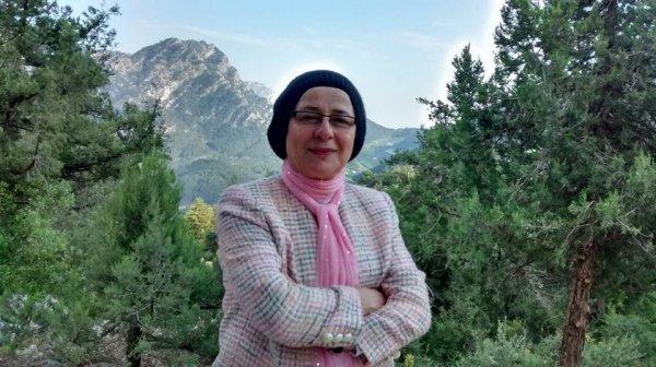 Melahat Ürkmez ile yeni romanı Hadimi’yi konuştuk