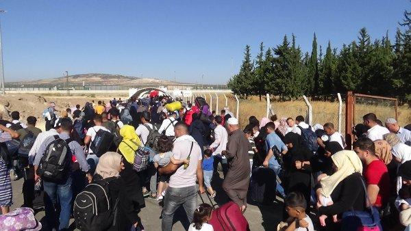 35 bin Suriyeli bayram tatili için ülkesine gitti