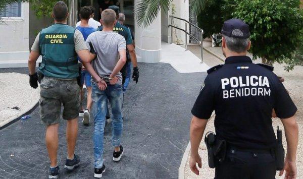 İspanya’da 5 Fransız turist, Norveçli kıza tecavüz etti