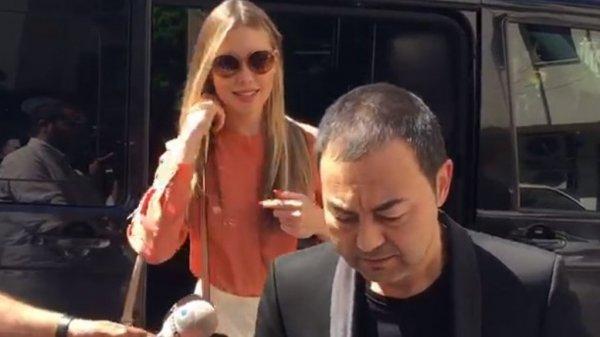 Serdar Ortaç ve Chloe Loughnan boşandı