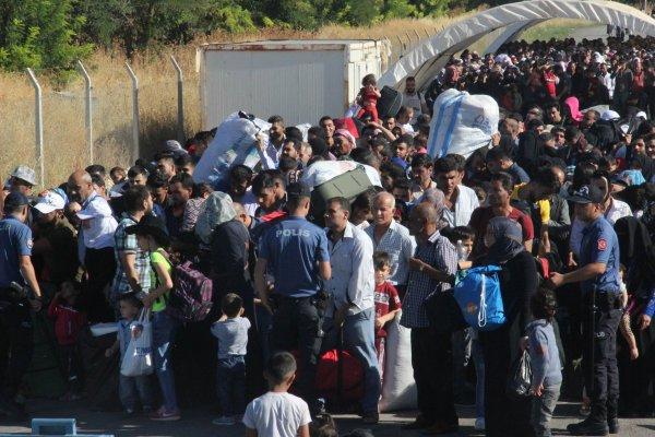 35 bin Suriyeli bayram tatili için ülkesine gitti