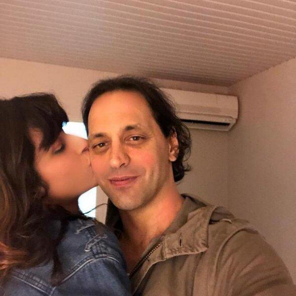 Kıvılcım Ural'dan bikinili paylaşımlar