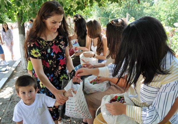 Bulgaristan'da Türk köyünde Şeker Günü