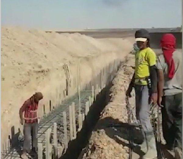 YPG'li teröristler siper kazmaya başladı