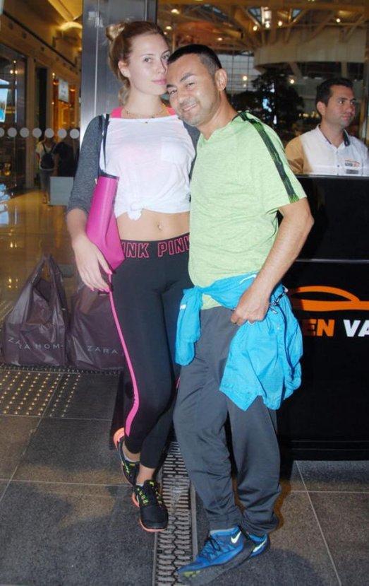 Serdar Ortaç'tan villa açıklaması