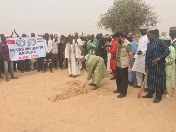 İHH ile Nijer'de bayram ziyareti