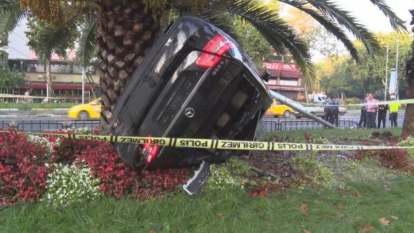 Kaza yapan aracın ibresi 130 kilometrede takılı kaldı
