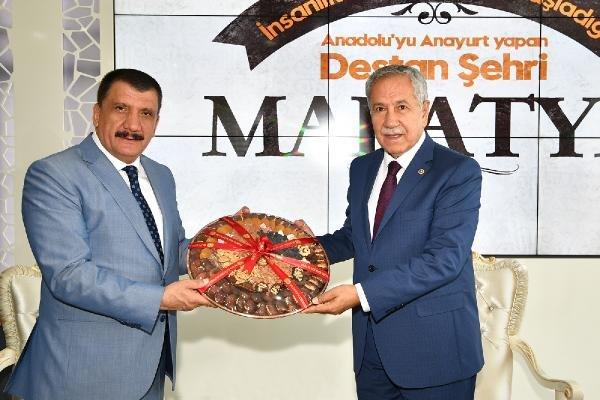 Bülent Arınç, hükümet sistemindeki revizyonları anlattı