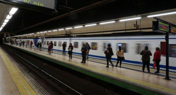 İspanya'da etek altı görüntüsü çeken şahıs tutuklandı