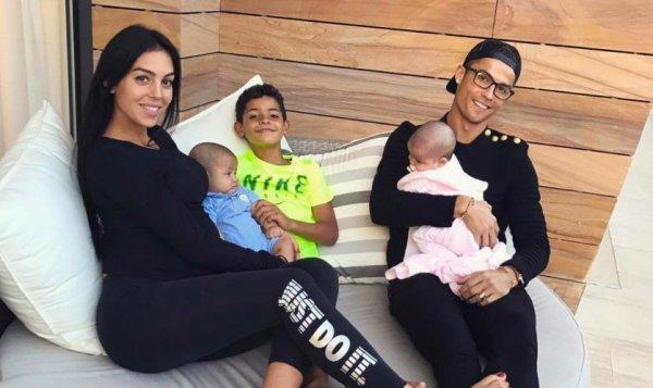 Georgina Rodriguez çekimde