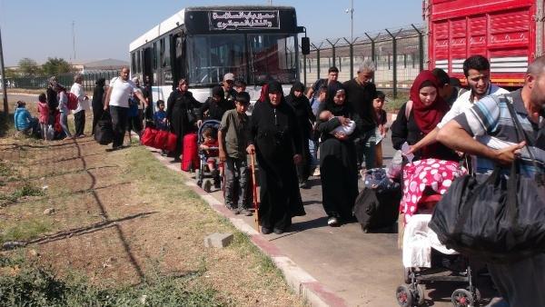 Suriyelilerin Türkiye'ye dönüşü devam ediyor