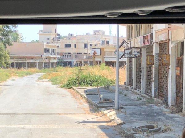 Kapalı Maraş 45 yıl sonra gazetecilere açıldı