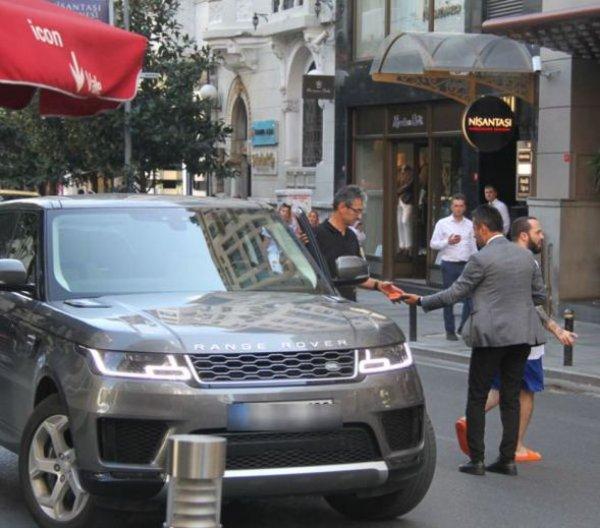 Berkay Şahin'den eşine yeni cip