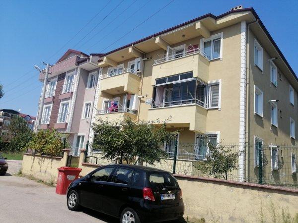 Kocaeli'de amcasının kazasını duyunca kendini bıçakladı