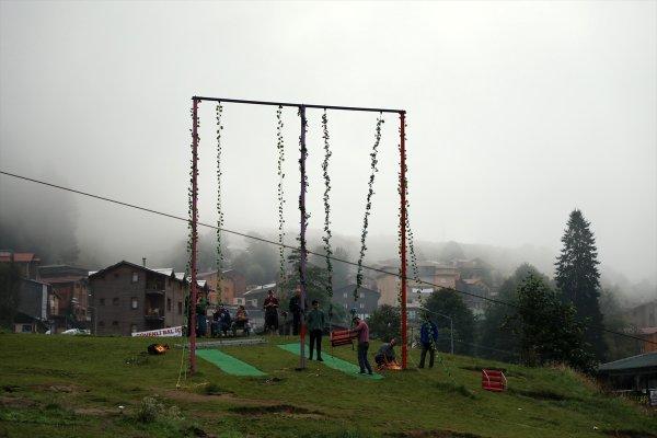 Ayder Yaylası'nda salıncak sorunu ortadan kalktı